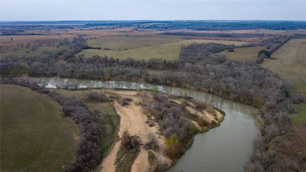 218 Brody Lane Bastrop, TX 78602