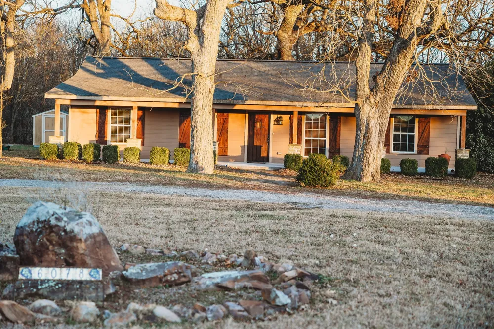 6078 E Line Road Whitewright, TX 75491