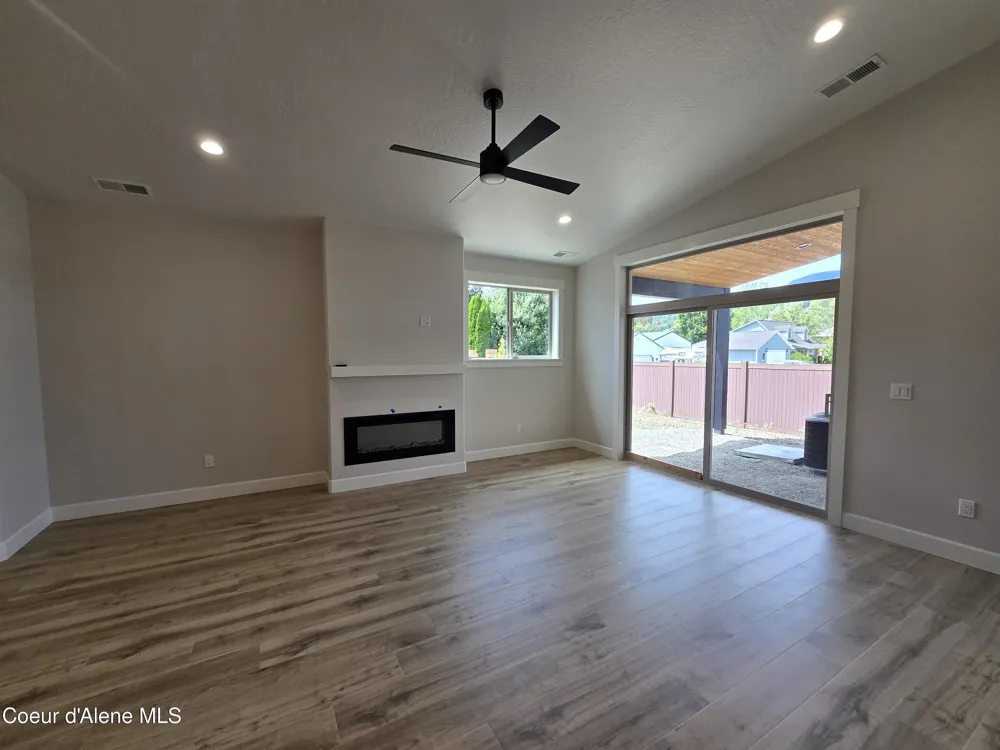 13944 Rainier Loop Rathdrum, ID 83858
