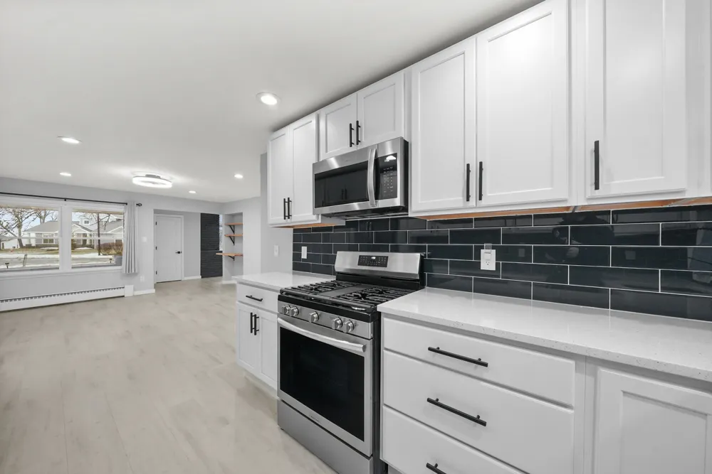 616 LakeShore Drive Cadillac City, MI 49601
