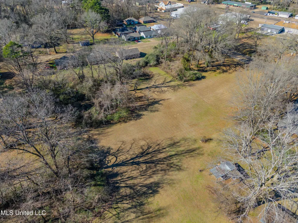 210 Eureka Street Batesville, MS 38606