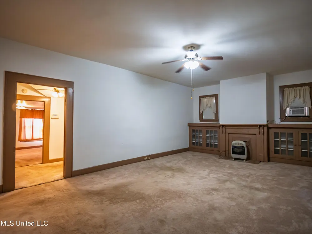 210 Eureka Street Batesville, MS 38606