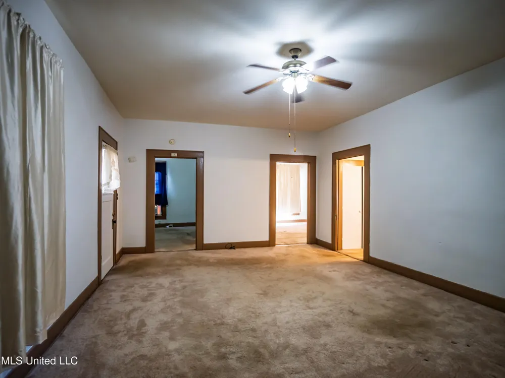 210 Eureka Street Batesville, MS 38606