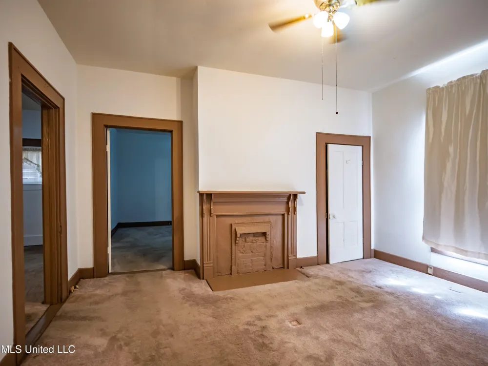 210 Eureka Street Batesville, MS 38606