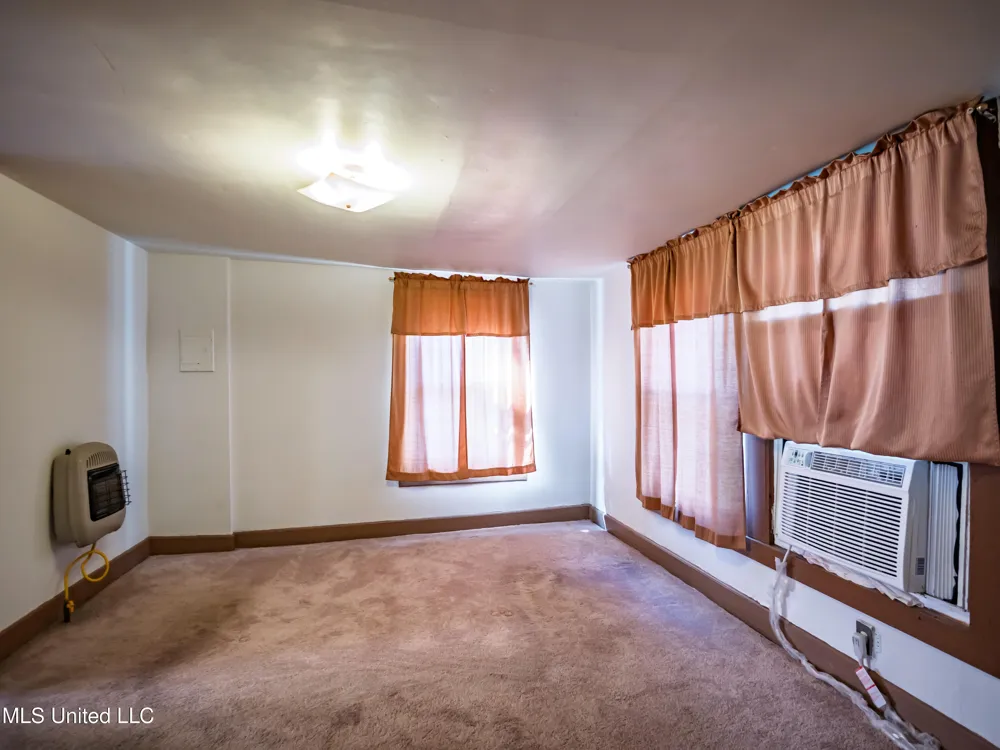 210 Eureka Street Batesville, MS 38606