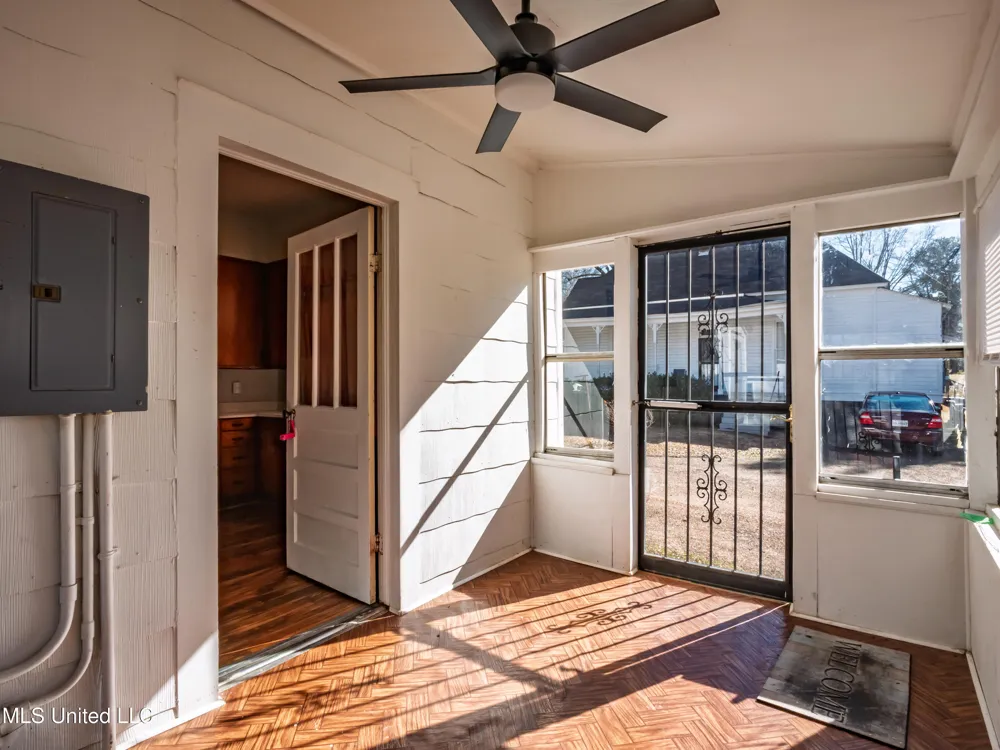 210 Eureka Street Batesville, MS 38606