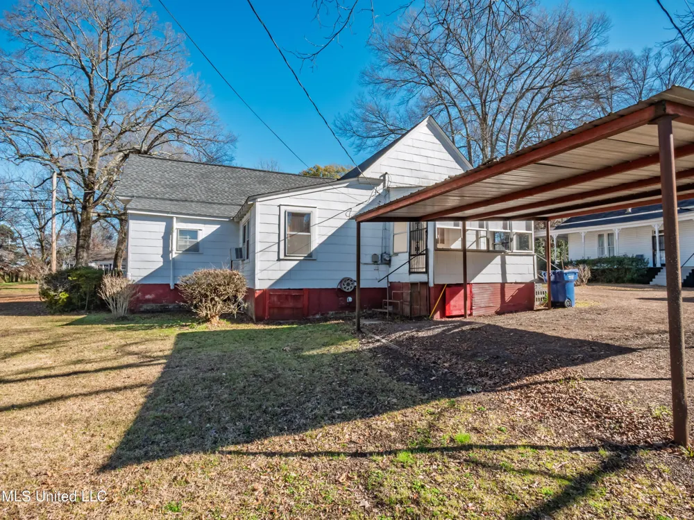 210 Eureka Street Batesville, MS 38606
