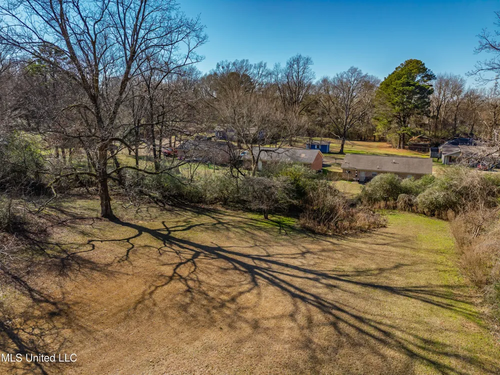 210 Eureka Street Batesville, MS 38606
