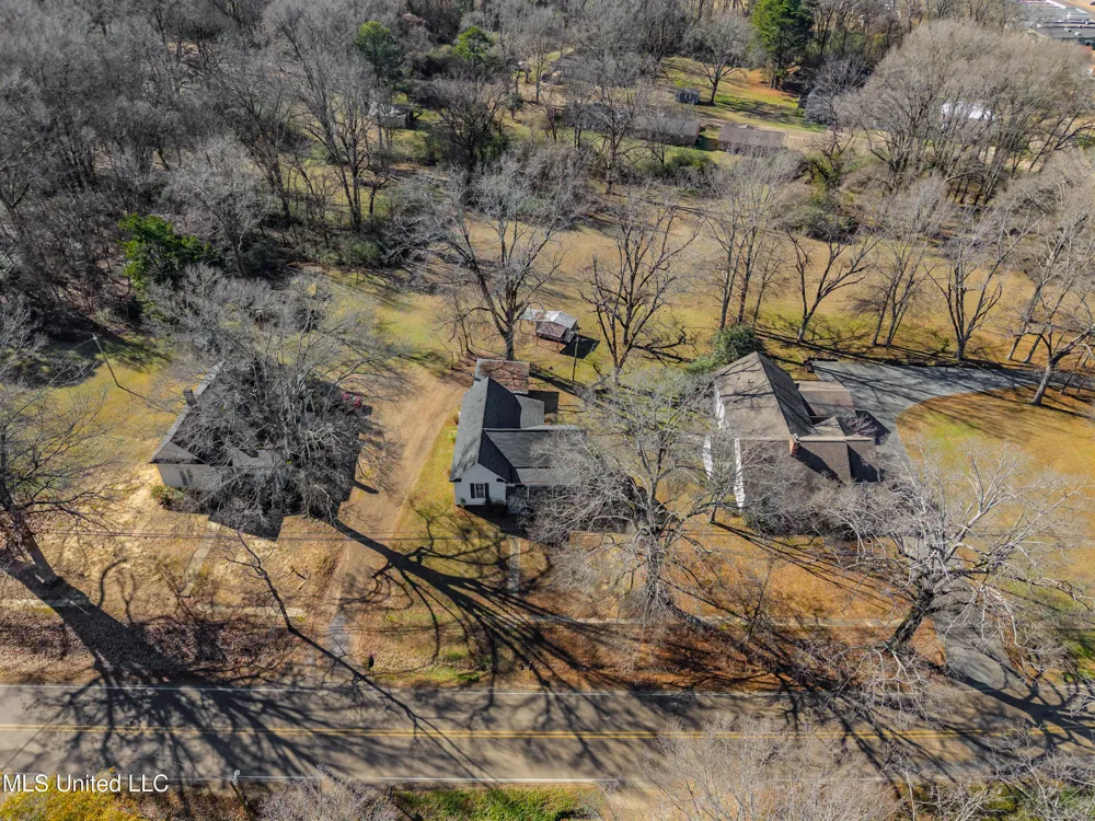 210 Eureka Street Batesville, MS 38606