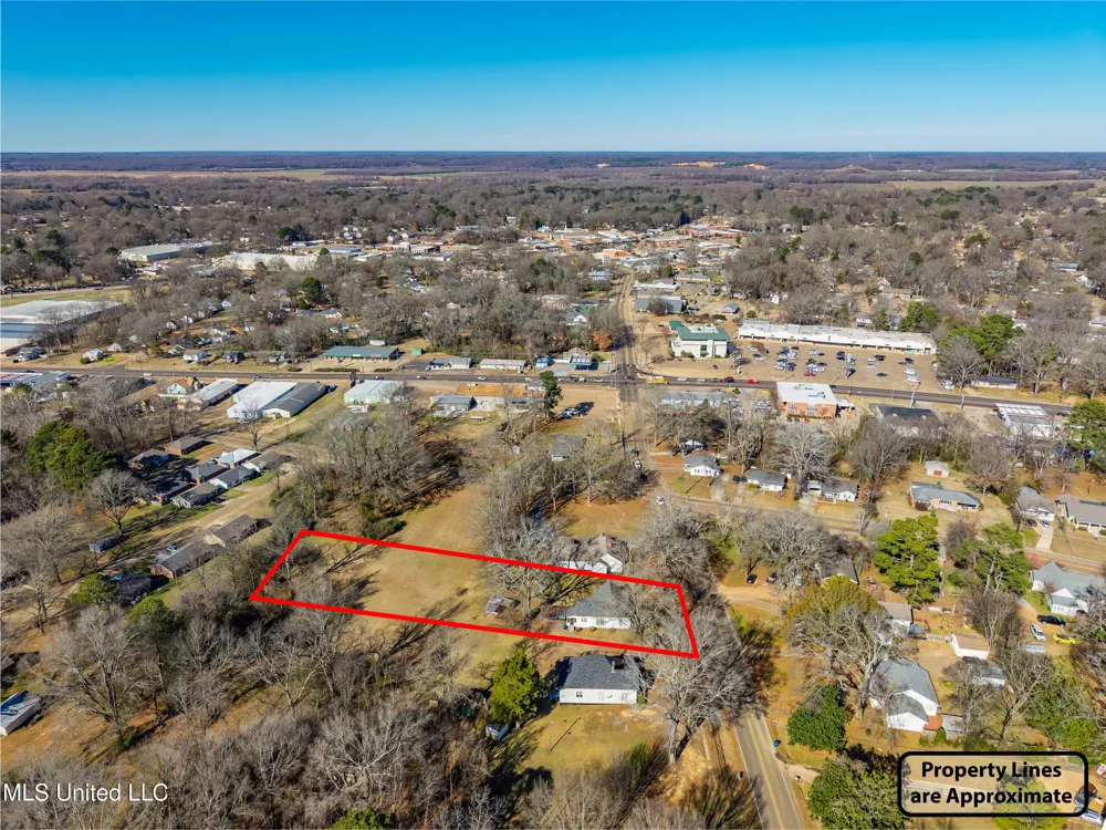 210 Eureka Street Batesville, MS 38606