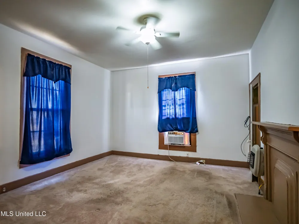 210 Eureka Street Batesville, MS 38606