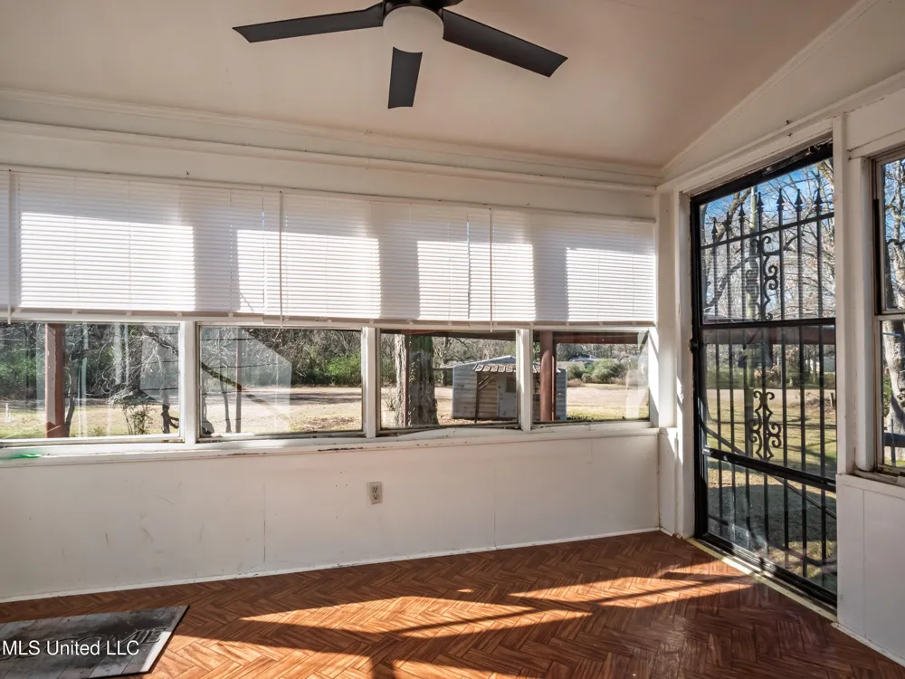 210 Eureka Street Batesville, MS 38606