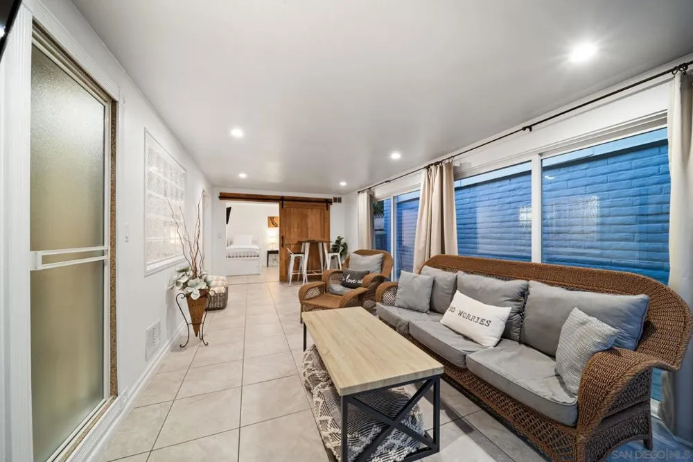4260 Eastridge Dr La Mesa, CA 91941