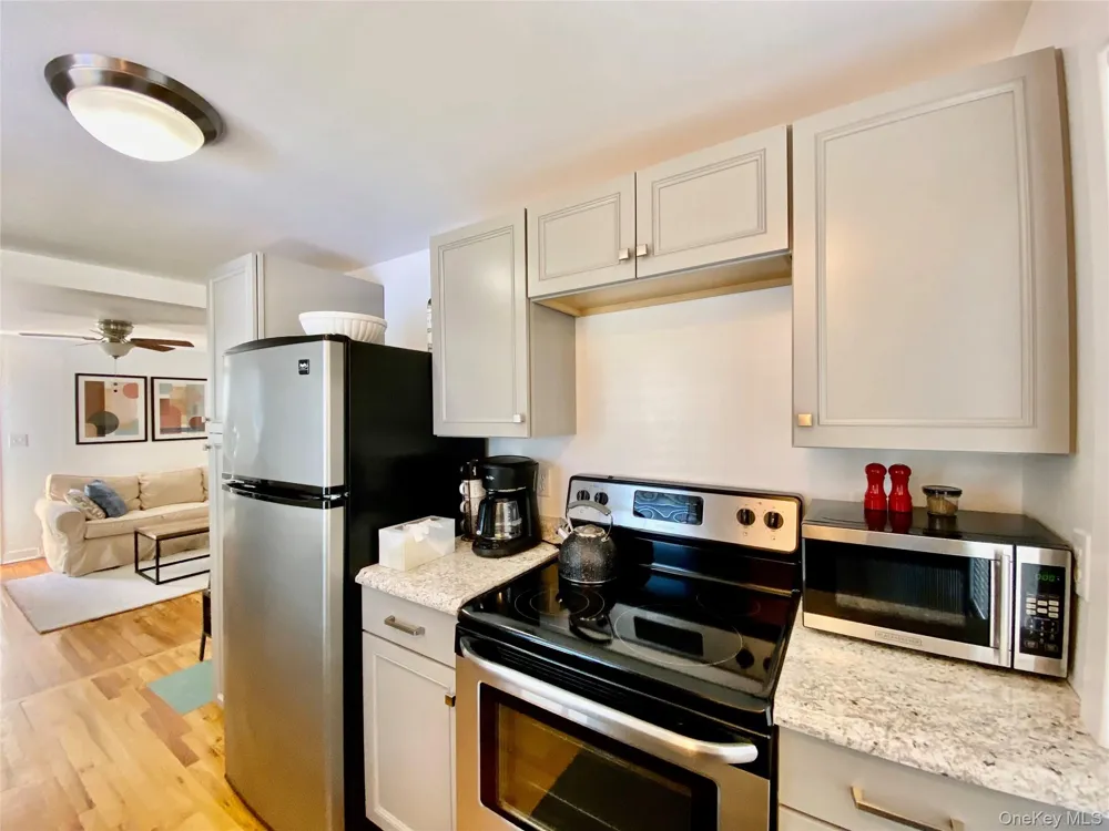 880 Wiggins Street Greenport, NY 11944