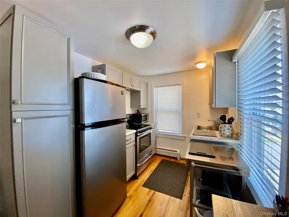 880 Wiggins Street Greenport, NY 11944