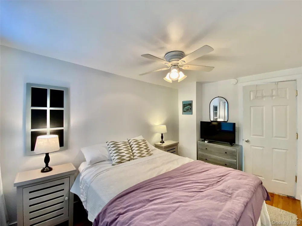 880 Wiggins Street Greenport, NY 11944