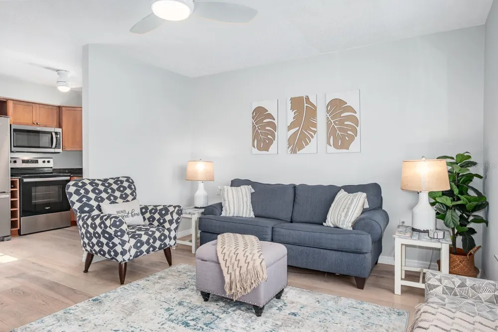 7151 SUNSET WAY #10 St Pete Beach, FL 33706