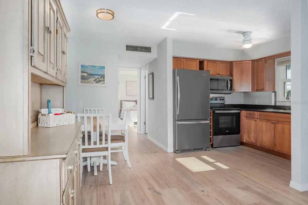 7151 SUNSET WAY #10 St Pete Beach, FL 33706