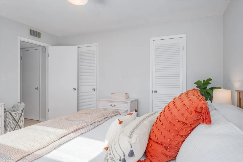 7151 SUNSET WAY #10 St Pete Beach, FL 33706