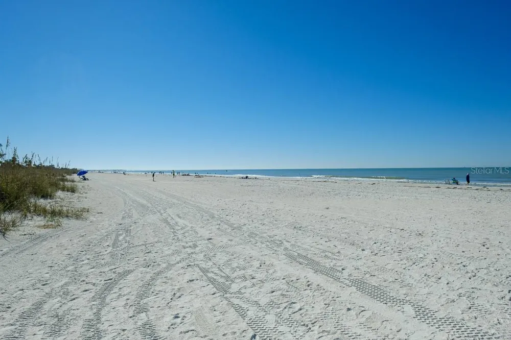 7151 SUNSET WAY #10 St Pete Beach, FL 33706