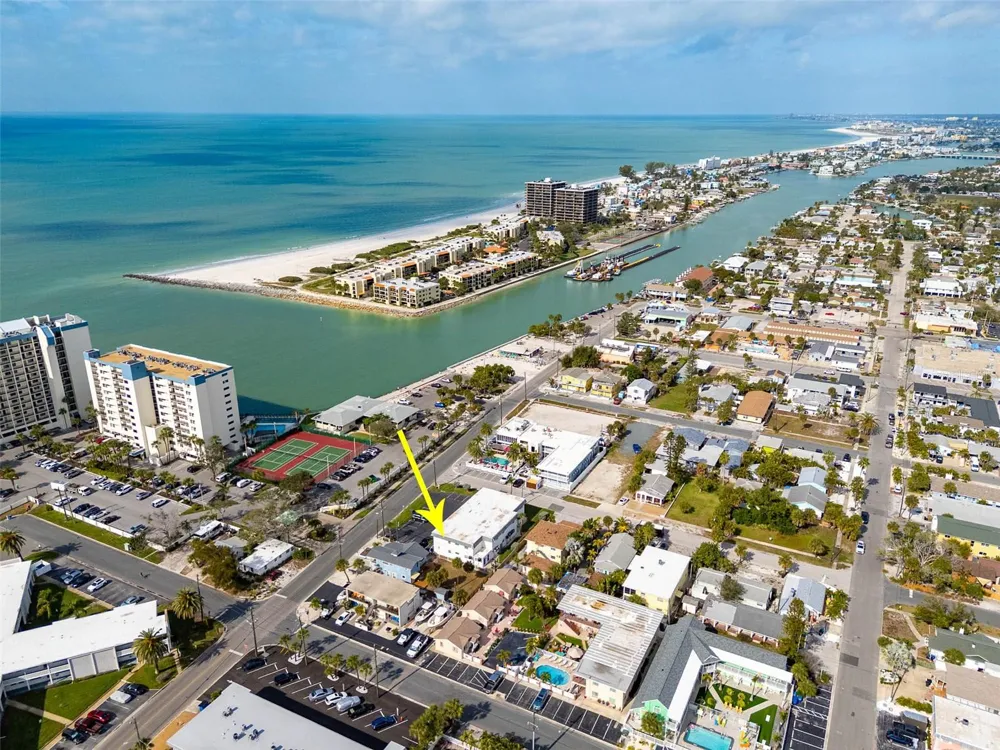 7151 SUNSET WAY #10 St Pete Beach, FL 33706