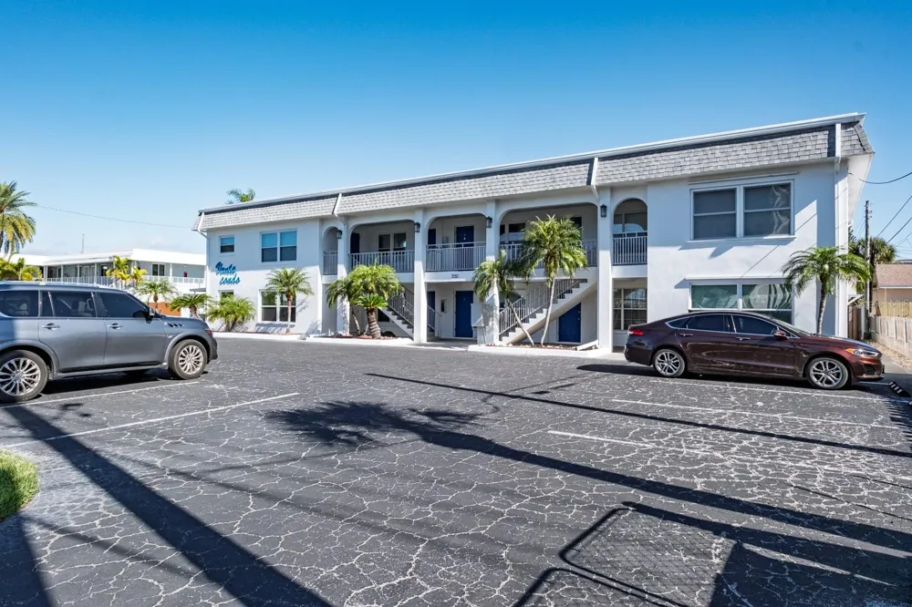 7151 SUNSET WAY #10 St Pete Beach, FL 33706