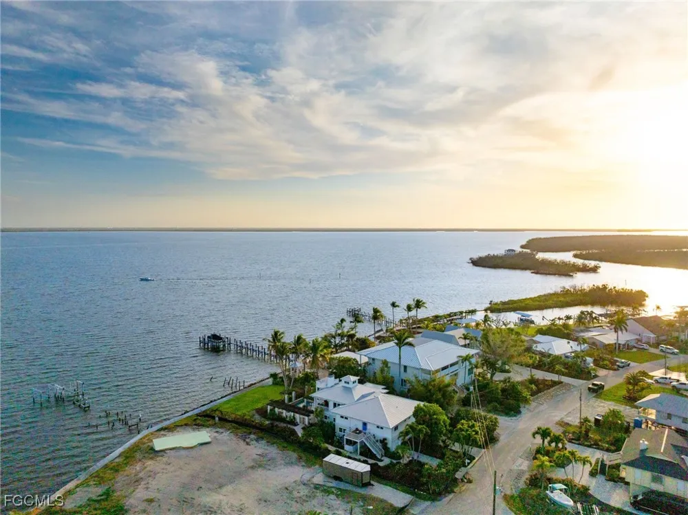 San Carlos Drive St James City, FL 33956