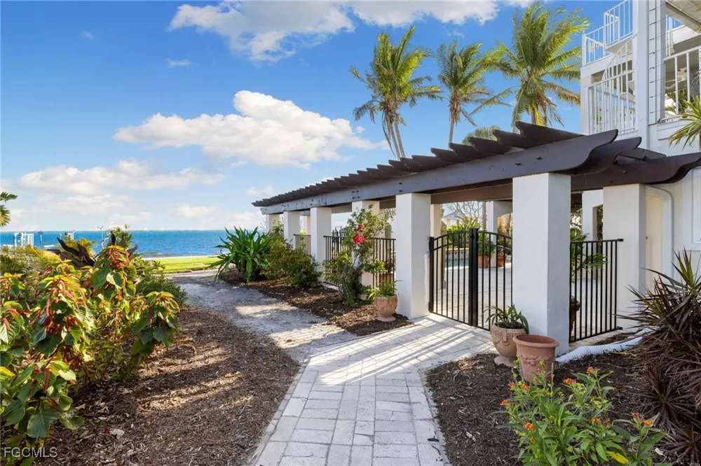 San Carlos Drive St James City, FL 33956