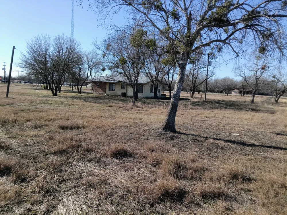 9270 San Marcos Highway Fentress, TX 78622