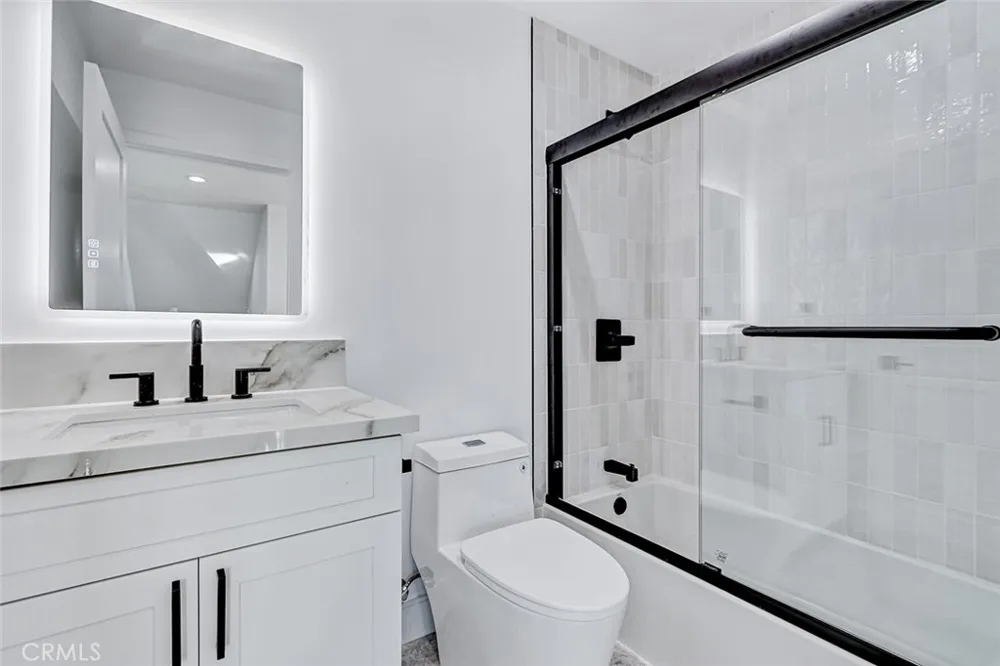 2009 Blossom Lane Redondo Beach, CA 90278