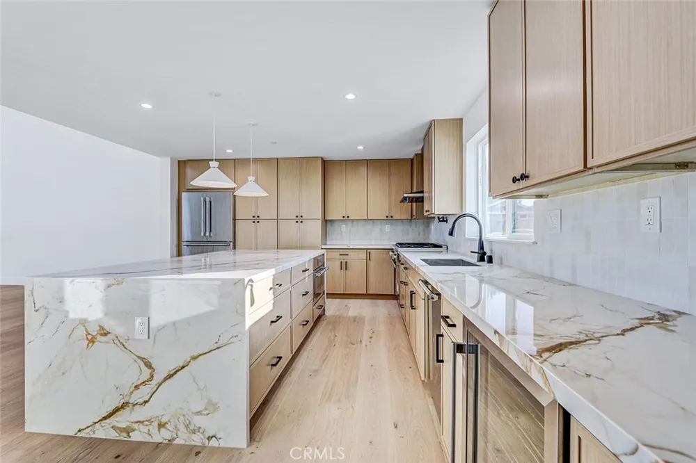 2009 Blossom Lane Redondo Beach, CA 90278