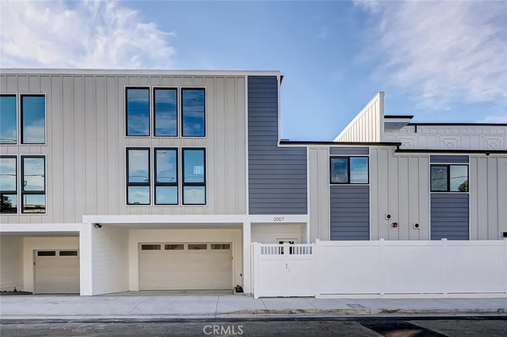 2009 Blossom Lane Redondo Beach, CA 90278