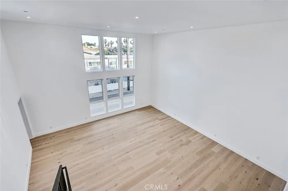 2009 Blossom Lane Redondo Beach, CA 90278