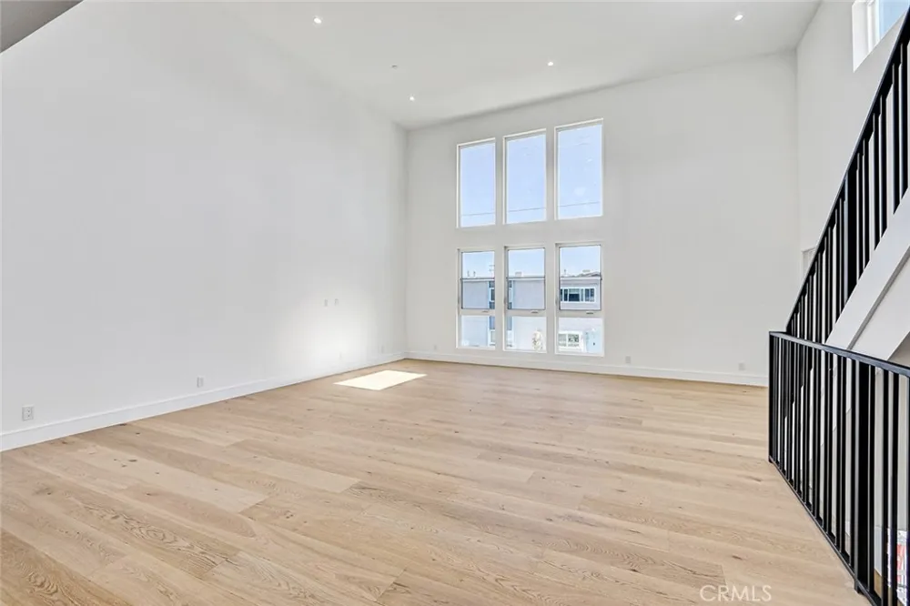 2007 Blossom Lane Redondo Beach, CA 90278