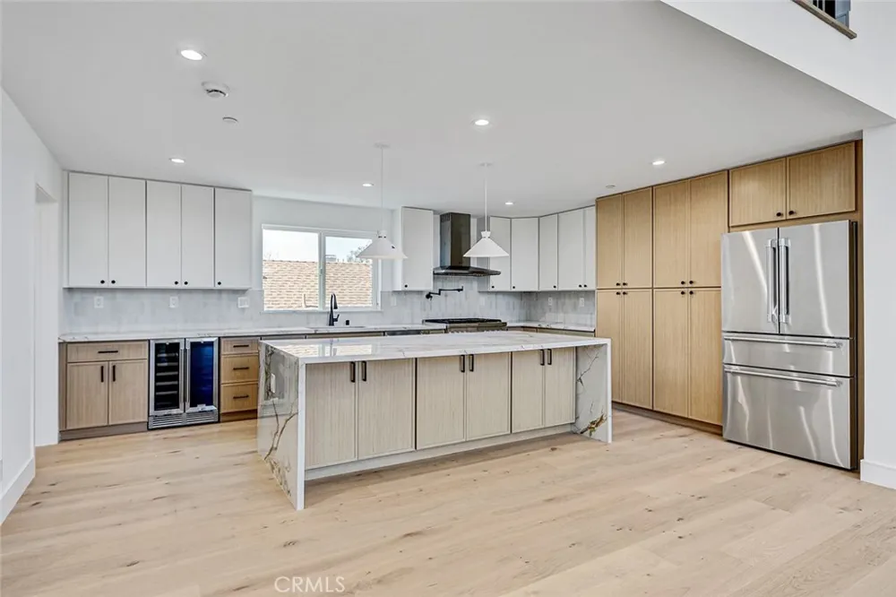 2007 Blossom Lane Redondo Beach, CA 90278