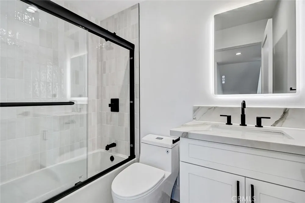 2007 Blossom Lane Redondo Beach, CA 90278