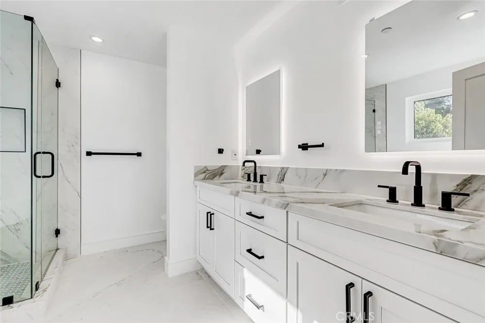 2007 Blossom Lane Redondo Beach, CA 90278