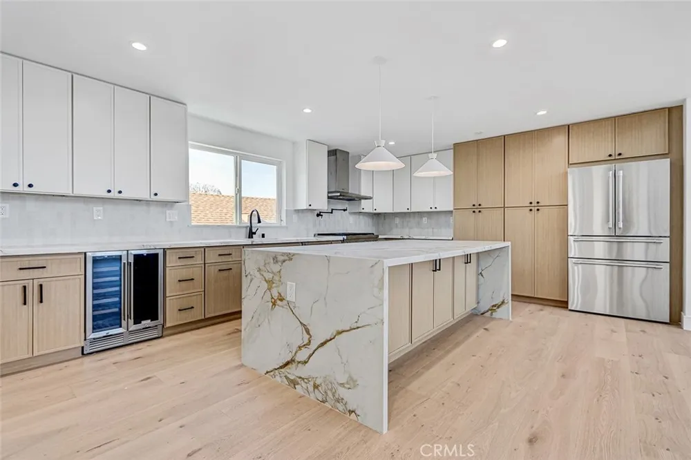 2007 Blossom Lane Redondo Beach, CA 90278