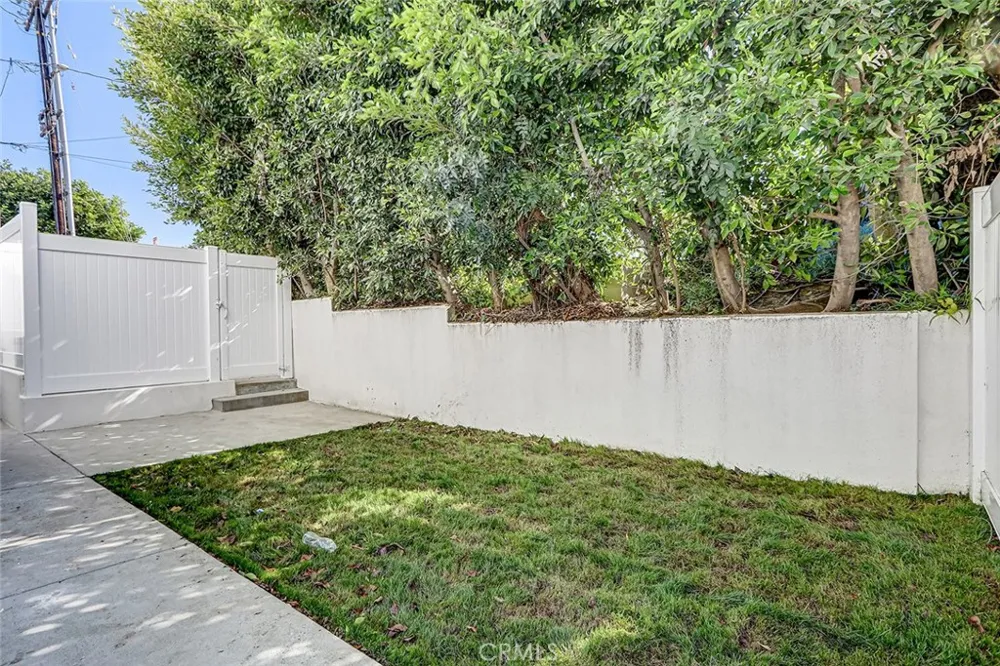 2007 Blossom Lane Redondo Beach, CA 90278