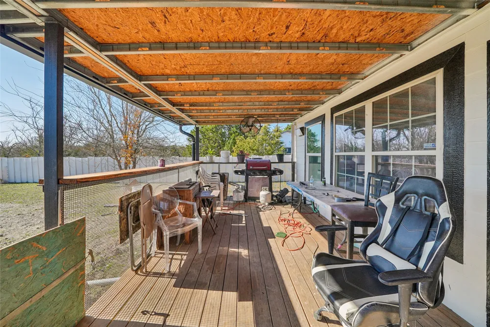 21896 County Road 4072 Kemp, TX 75143