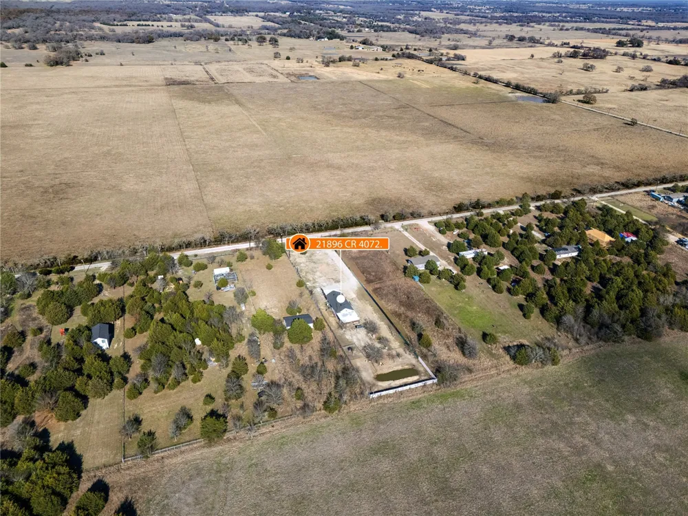 21896 County Road 4072 Kemp, TX 75143