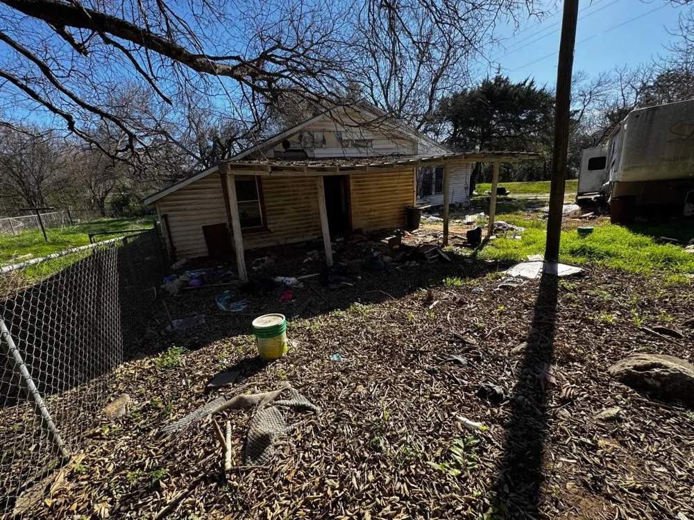 406 S 2nd Street Tehuacana, TX 76635