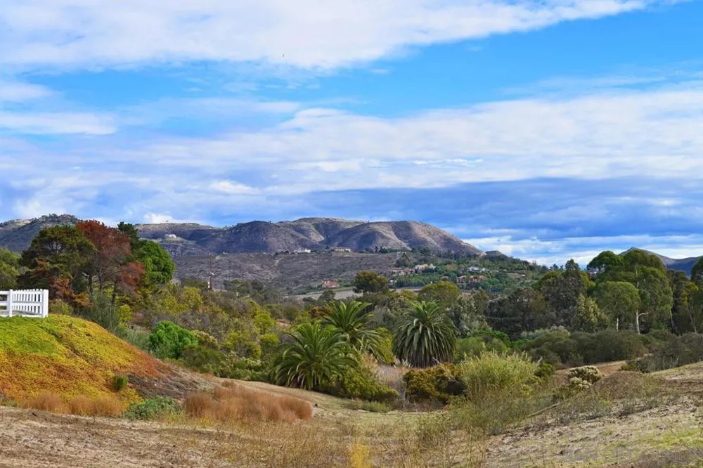6710 El Montevideo Rancho Santa Fe, CA 92067
