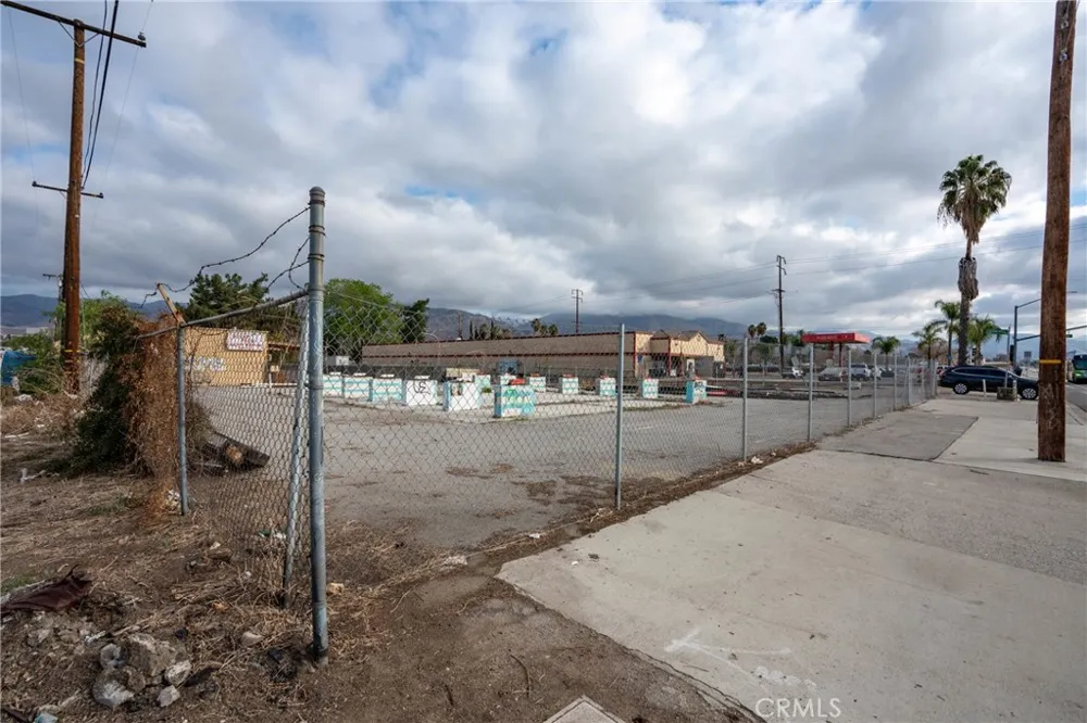 26468 Baseline Street Highland, CA 92346