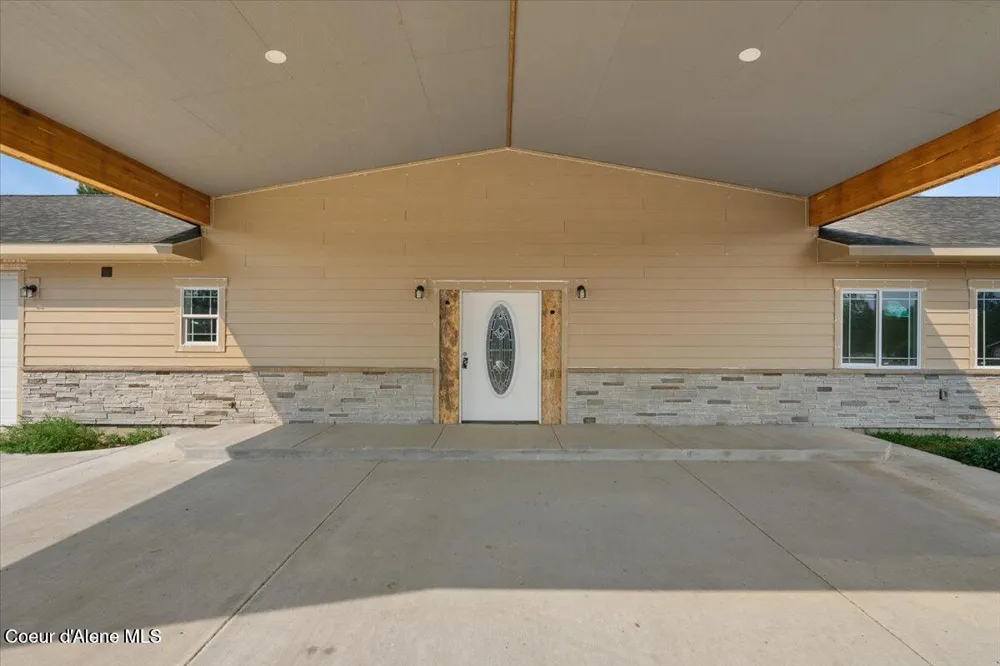 30763 Sienna Loop Athol, ID 83801