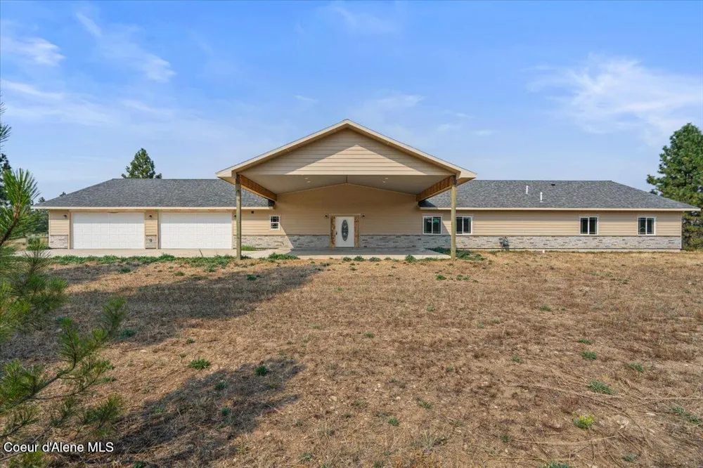 30763 Sienna Loop Athol, ID 83801