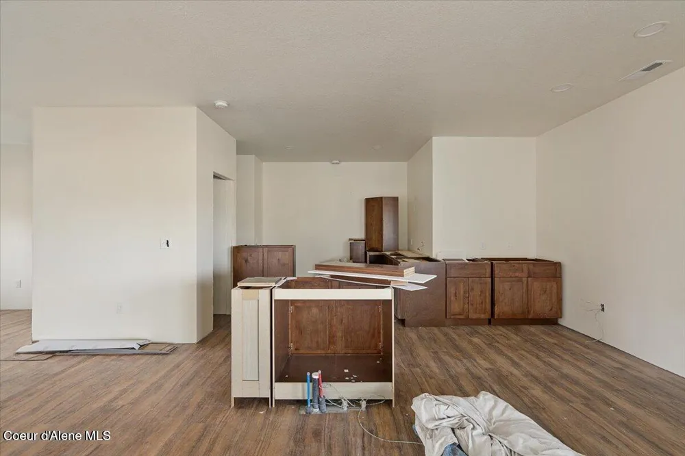 30763 Sienna Loop Athol, ID 83801