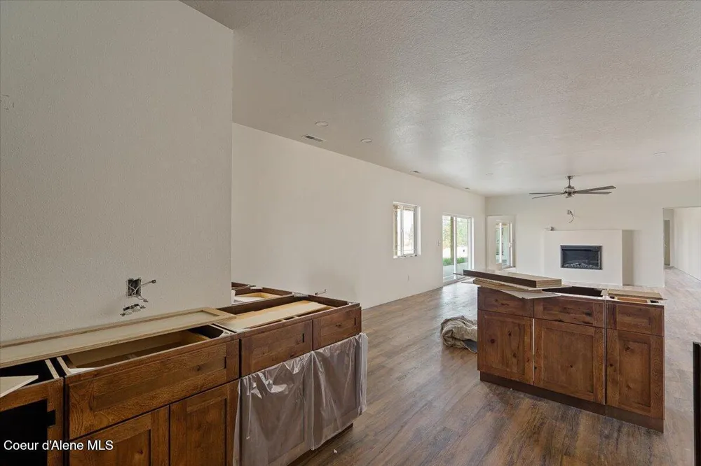 30763 Sienna Loop Athol, ID 83801
