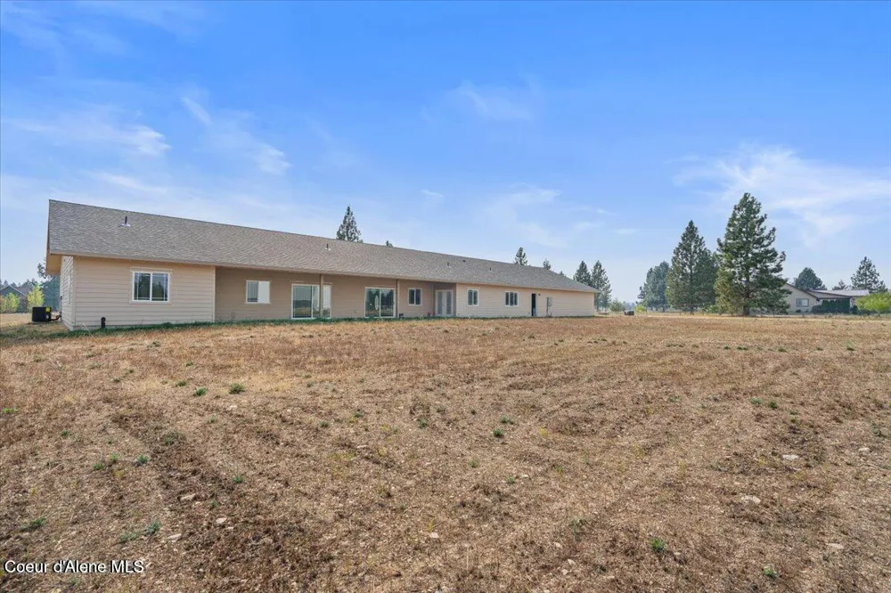 30763 Sienna Loop Athol, ID 83801