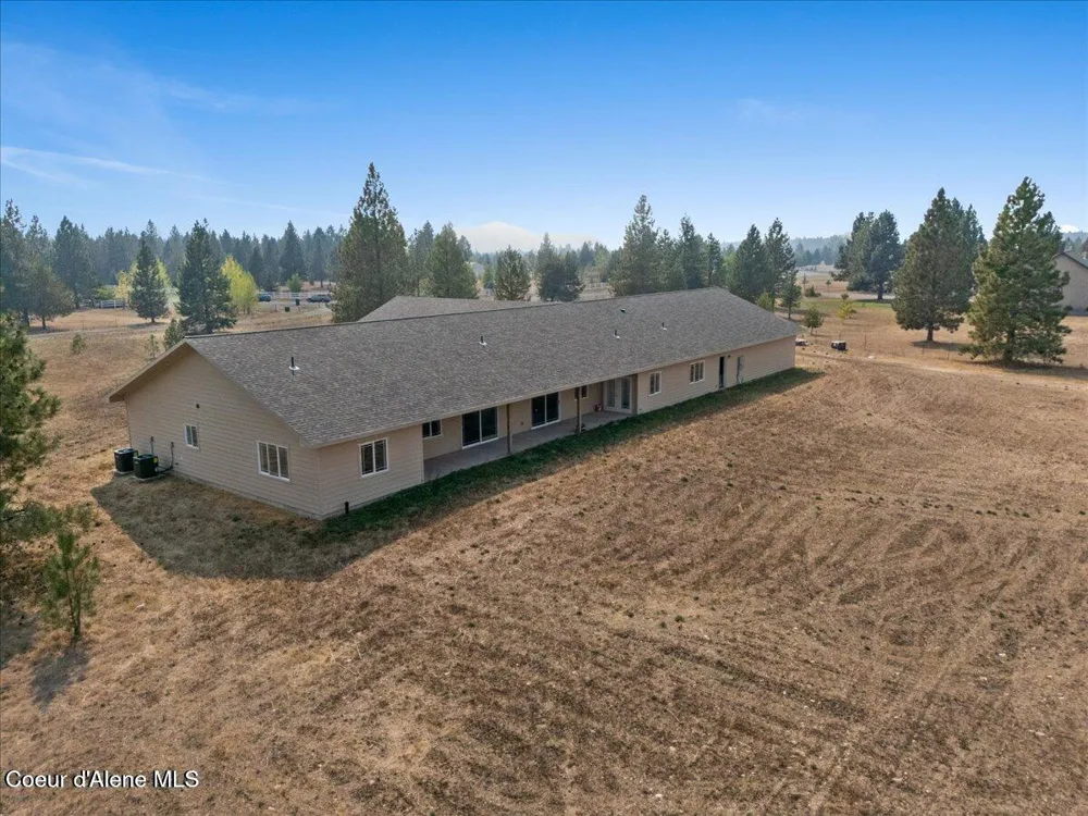 30763 Sienna Loop Athol, ID 83801